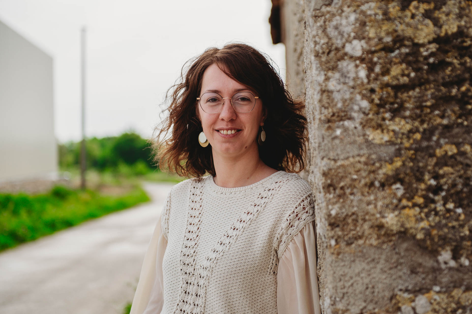 Lundi 20 avril, Angéline Grivault animatrice en yoga du rire, une pratique axée sur le lâcher-prise et le bien-être. | La Voix Lyssoise - KÉVIN NICOULEAUD