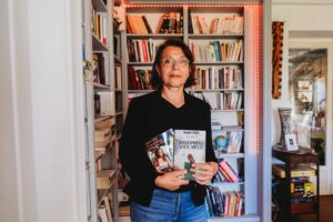 Brigitte Noble poursuit son travail d’écriture depuis Martigné-Briand, où deux nouveaux ouvrages doivent paraître cette année | La Voix Lyssoise - KÉVIN NICOULEAUD.