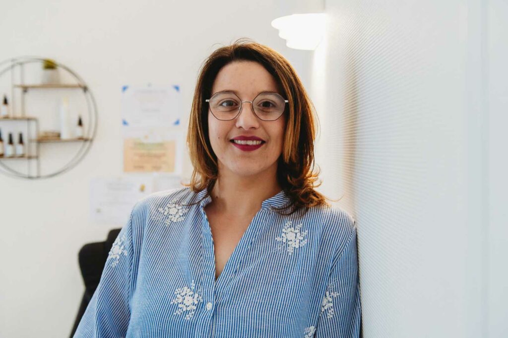 Marion Roy partage aujourd’hui son activité entre le soin en EHPAD et son cabinet à Vihiers | La Voix Lyssoise - KÉVIN NICOULEAUD.