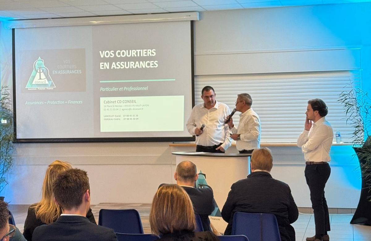 Soirée des 5 ans du cabinet CD Conseil à la salle des loisirs Leclerc de Vihiers, réunissant des professionnels autour de thématiques financières et de prévoyance. | CD Conseils