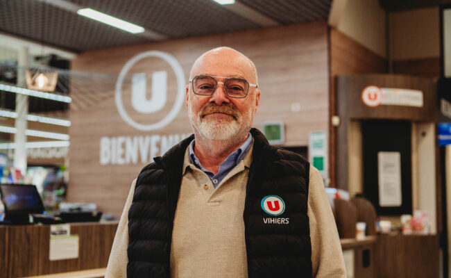vihiers. Une histoire familiale ancrée depuis près de 100 ans-Kévin Nicouleaud La Voix Lyssoise-10 Louis-Marie Vallée associé du groupement Coopérative U au Super U de Vihiers, fait perdurer « Une histoire familiale ancrée depuis près de 100 ans » | La Voix Lyssoise - KÉVIN NICOULEAUD.