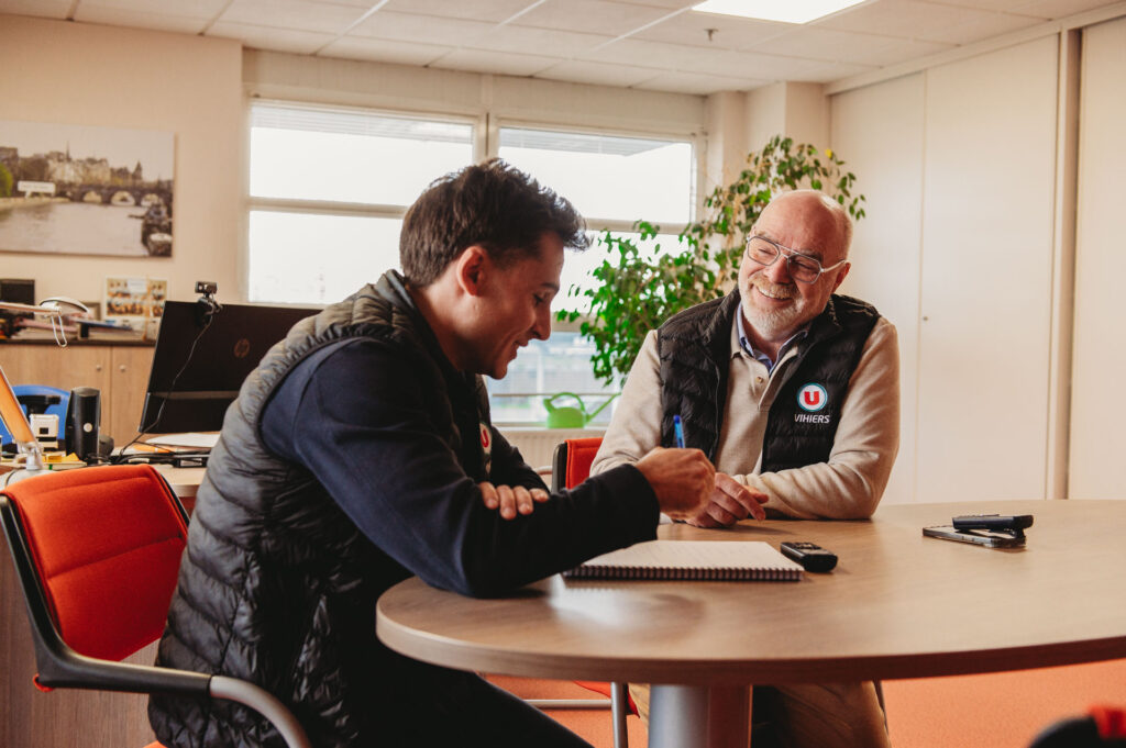 Depuis fin 2022, une nouvelle dynamique s’amorce avec l’arrivée de Louis au poste de directeur du magasin. | La Voix Lyssoise - KÉVIN NICOULEAUD.