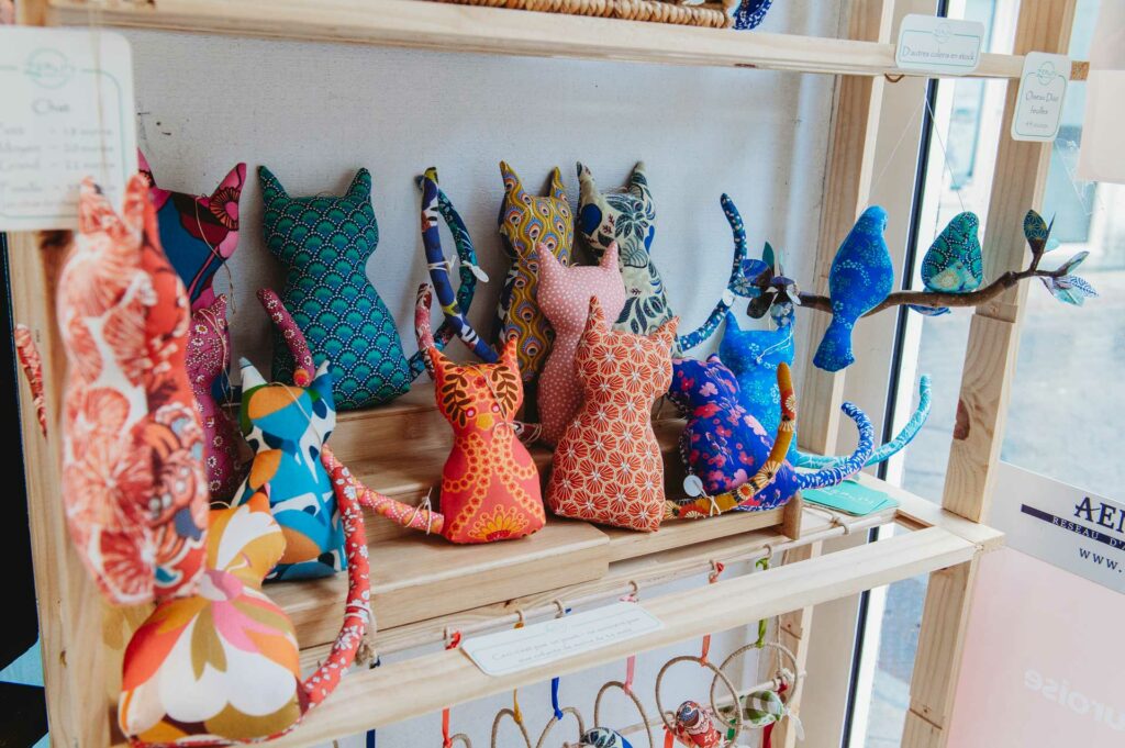 PopUp Douessin, une boutique de 31 créateurs située au 19 place Jean Bégault à Doué-la-Fontaine | La Voix Lyssoise - KÉVIN NICOULEAUD