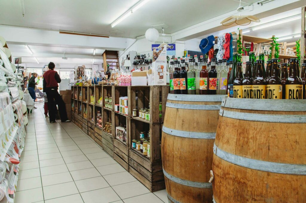 Espace que l'on retrouve sous « L'Epicerie de Félicie » Mill’ Idées à Vihiers, mardi 5 mai. | La Voix Lyssoise - KÉVIN NICOULEAUD